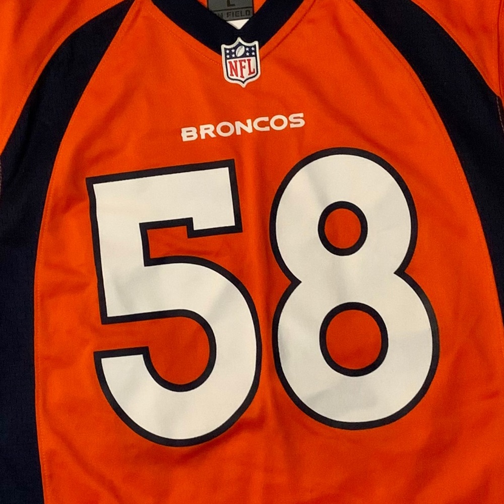 Large von Miller Broncos jersey